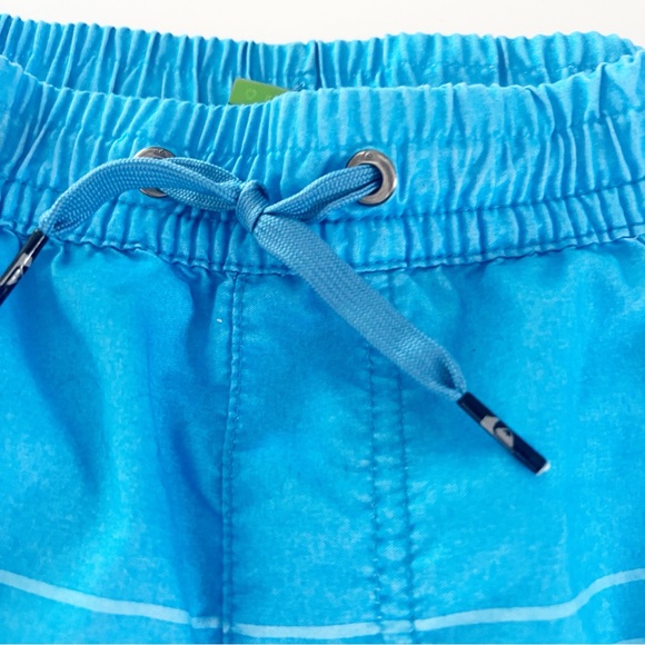 Ouiksilver Boys Blithe Color Block & Stripe Logo
Volley Boardshorts - Picture 2 of 16